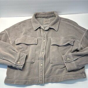 Abercrombie and Fitch Shaket (Medium) crop